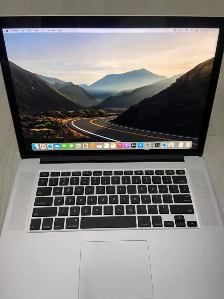 MacBook Pro i7 15 inch 16/256 GB 2014 Silver