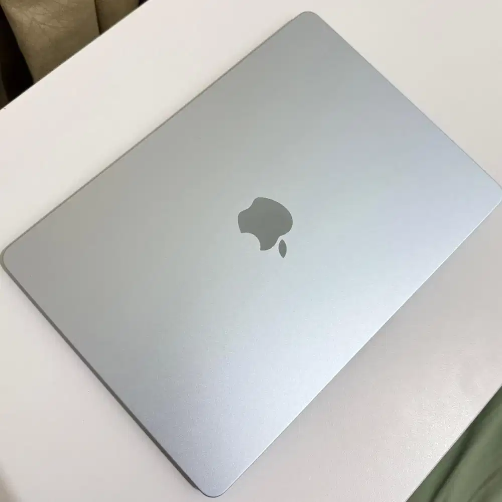 Apple MacBook Air 13 M4 8C GPU 16GB