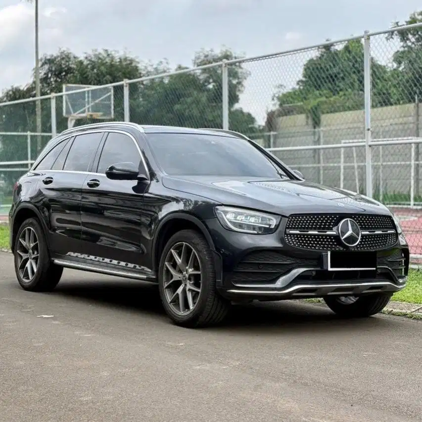 (CASH) Mercedes Benz GLC200 AMG 2020