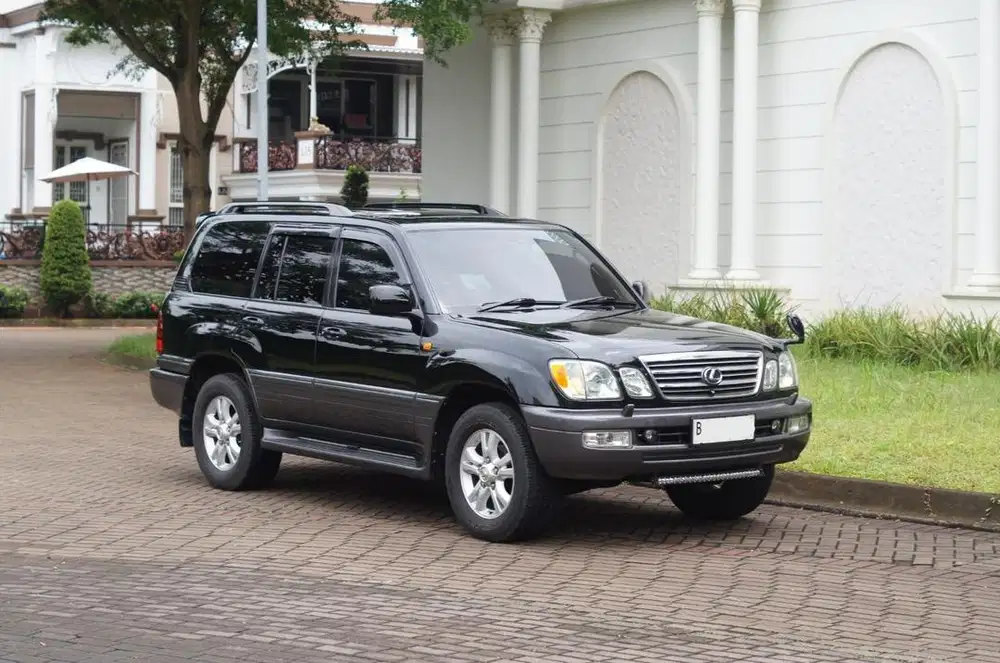 (CASH) Toyota Land Cruiser Cygnus Facelift 2003