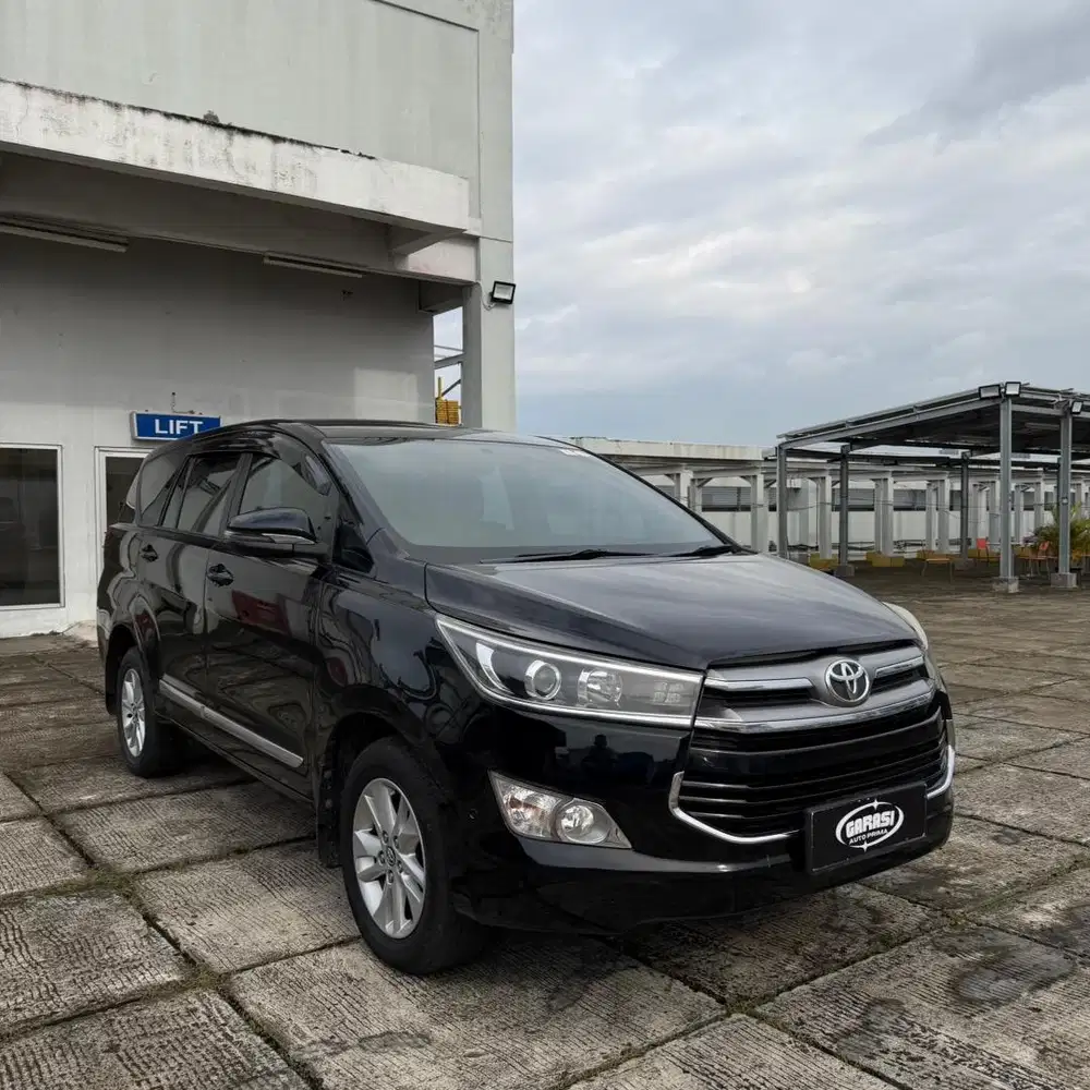 Innova 2.4 V AT Diesel 2018