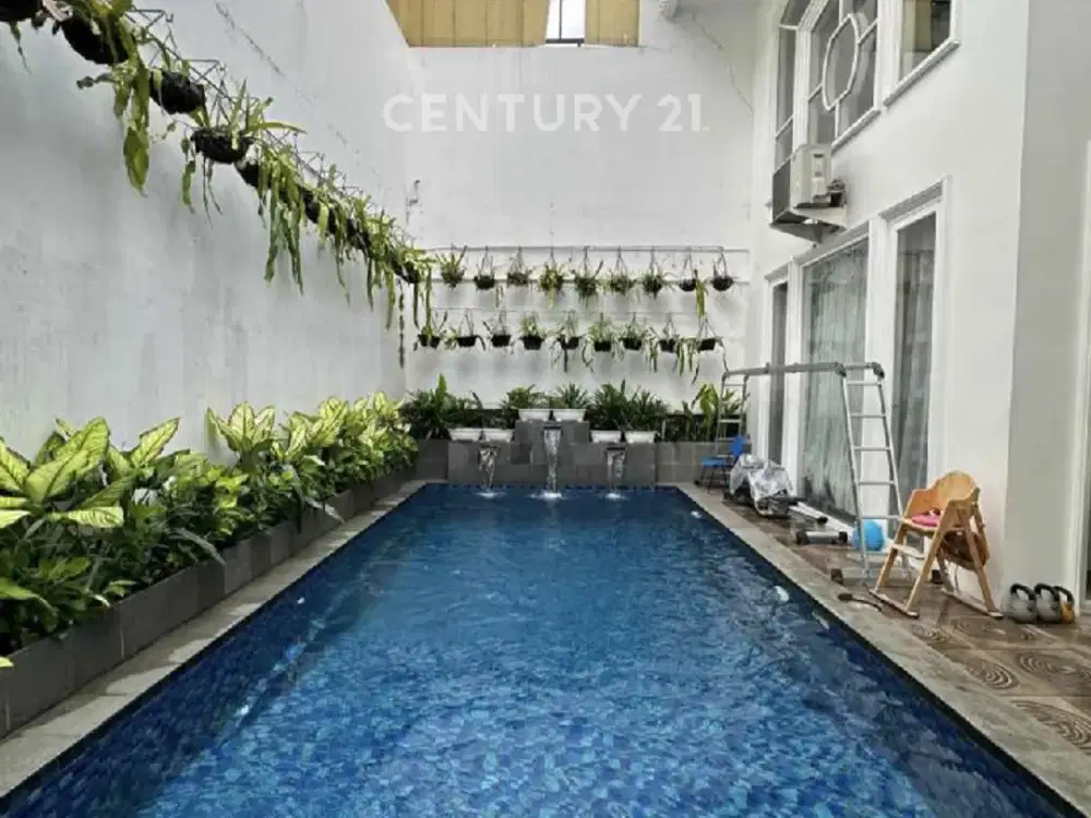 Rumah Mewah Di Kawasan Elit Pondok Indah
