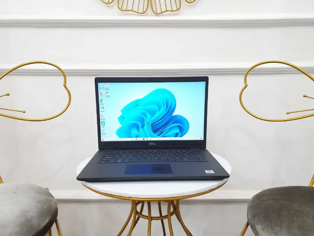 Laptop DELL LATITUDE 3410
Core i3-10110U RAM 8GB SSD 256GB VGA UHD