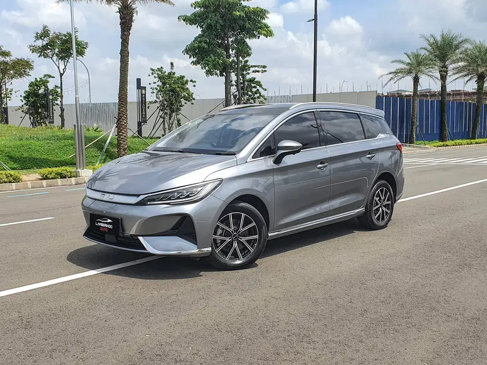 BYD M6 SUPERIOR EV 2025 LISTRIK 7 SEATER