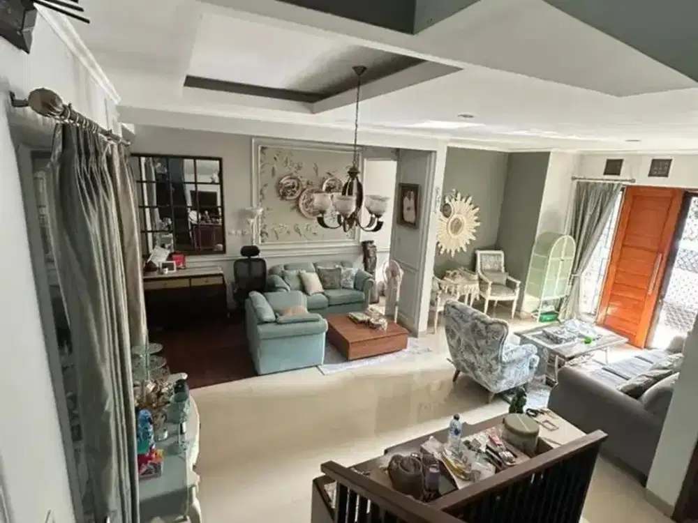 Rumah Bagus Di Taman Meruya Ilir Kembangan Jakarta Barat 2 Lantai Furnished