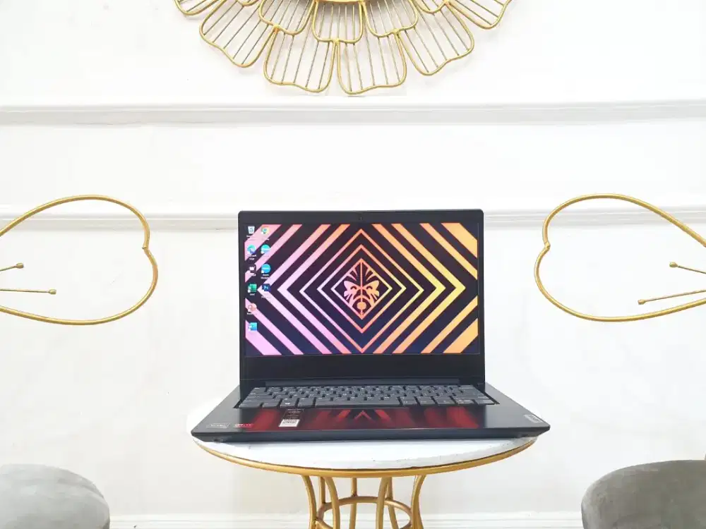 Laptop Lenovo SLIM 3 RYZEN 3-3250U RAM 8GB SSD NVME 256GB VGA RADEON