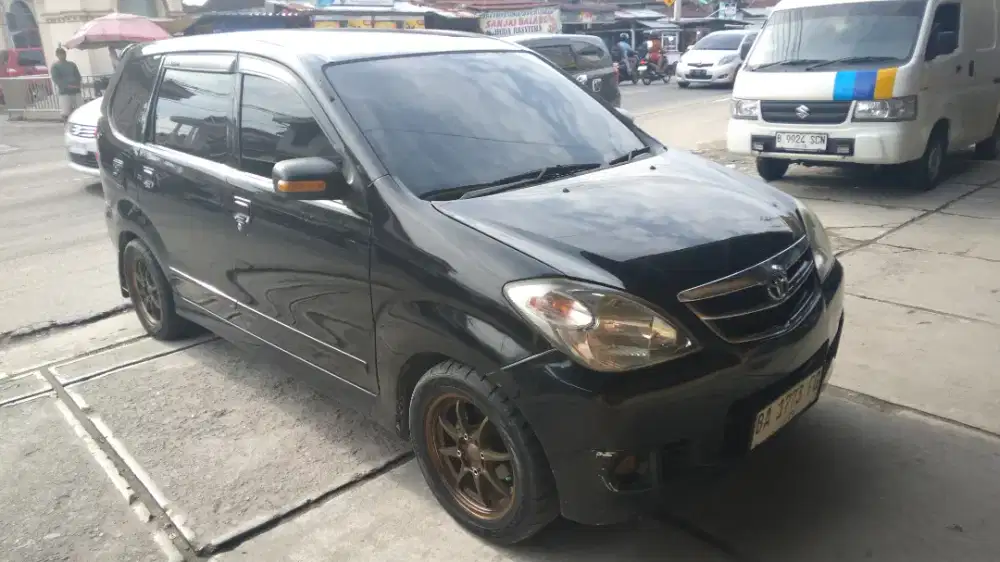 Dijual Toyota avanza 2008 MT tipe G
