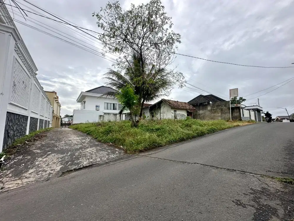 Tanah dan Rumah JL S Suparman Sukabangun