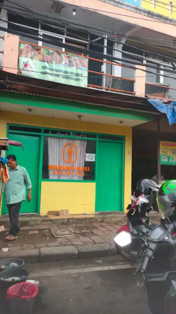 Over Sewa Kios Depan Mall