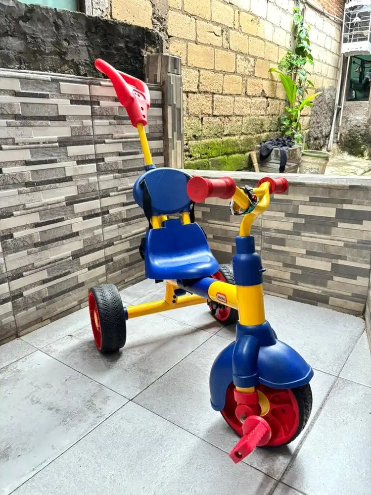 Sepeda Anak Little Tikes Learn to Pedal 3 in 1 Trike