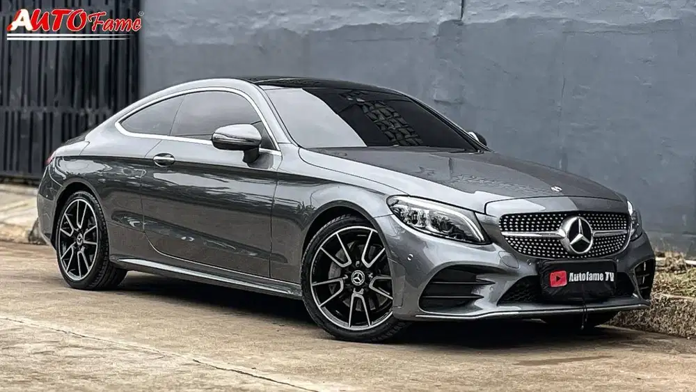 Mercedes Benz C300 Coupe AMG Line Facelift Selenite Grey On Black NIK