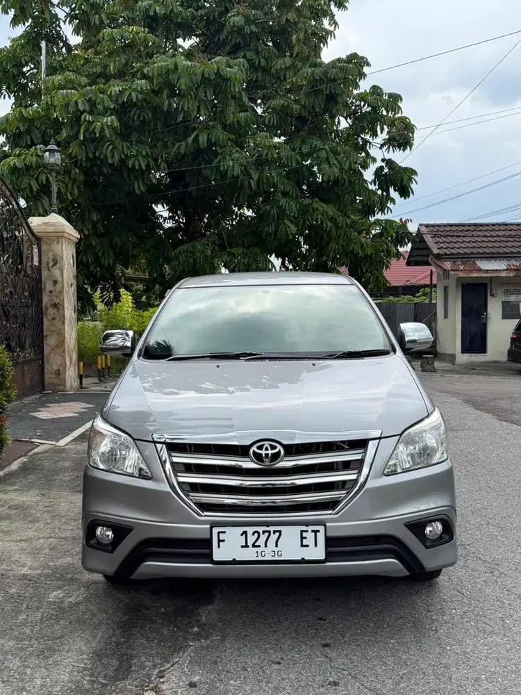 Toyota Kijang Innova G Manual Bensin 2015