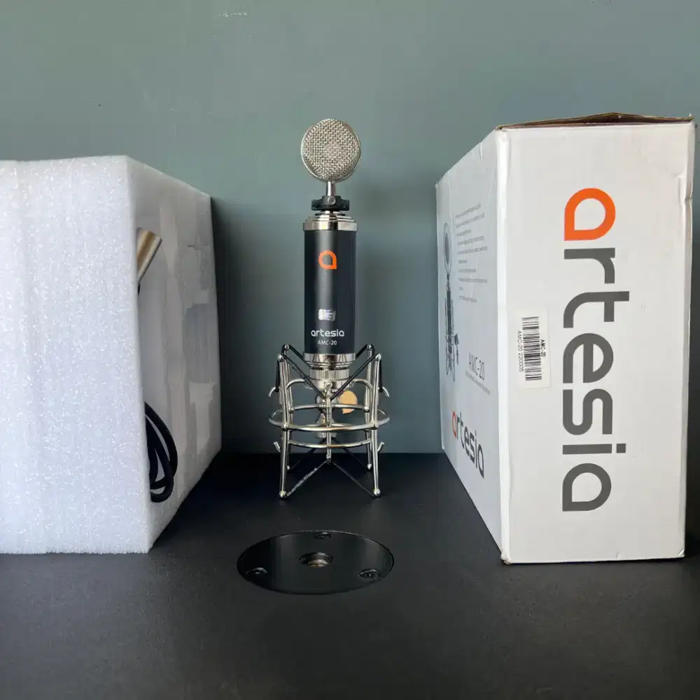 Mic Artesia AMC-20