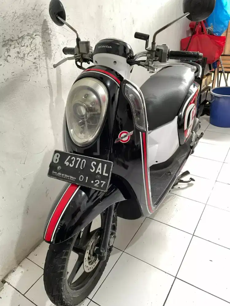 Honda Scoopy 2016