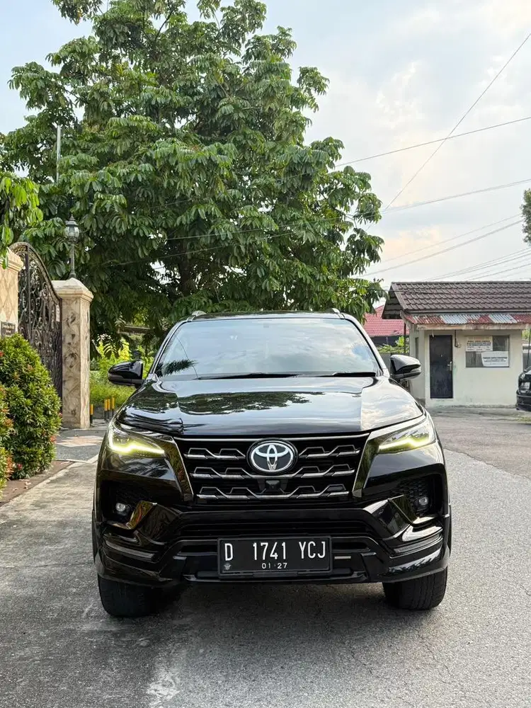 Toyota Fortuner Gr 2.4 Metic Diesel 2022 Nik 2021