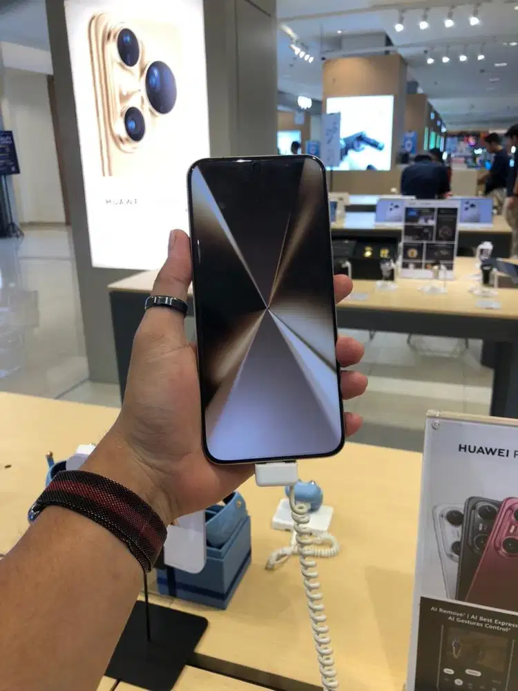 HUAWEI PURA 80 ULTRA