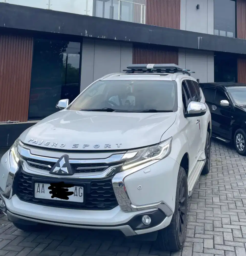 Pajero sport Dakar 4x2 AA magelang