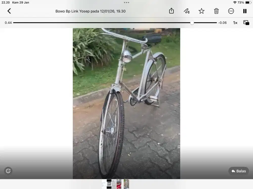 Sepeda gazelle antik