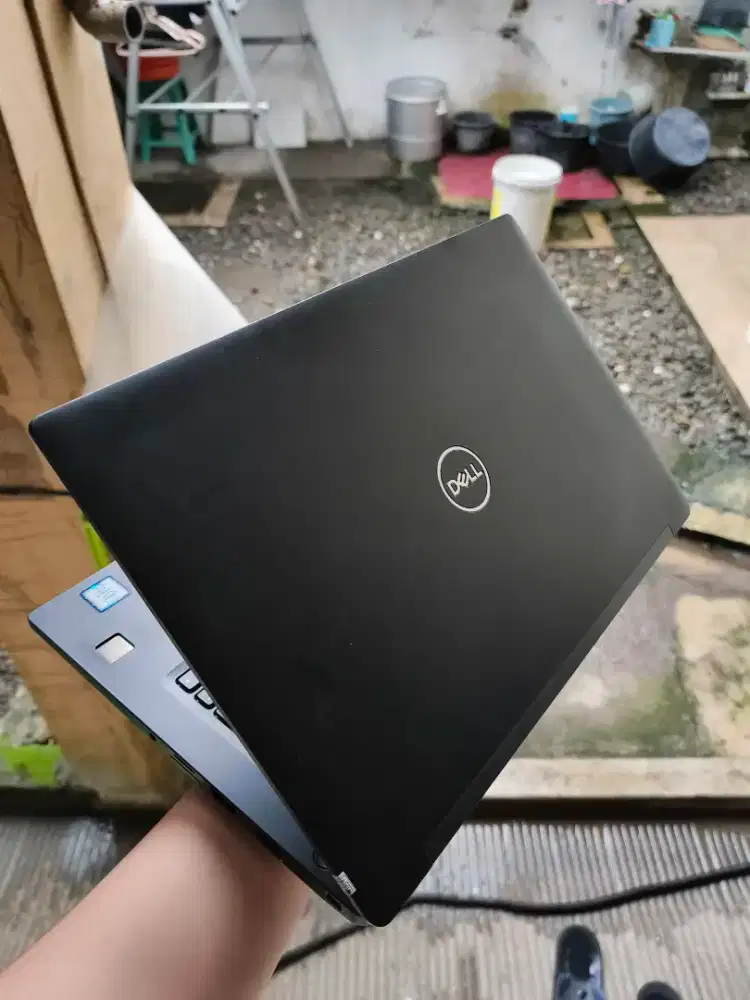 Dell Latitude E7290 Laptop Gaming Editing