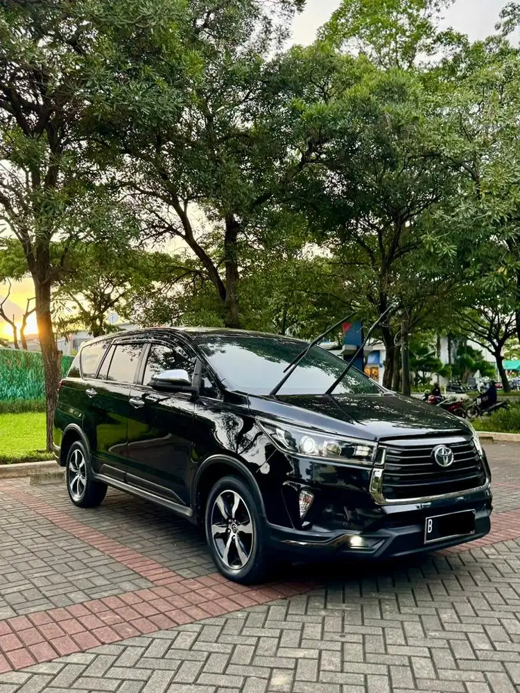 Km 47ribu Asli ! Toyota Kijang Innova Venturer Diesel 2022 Matic