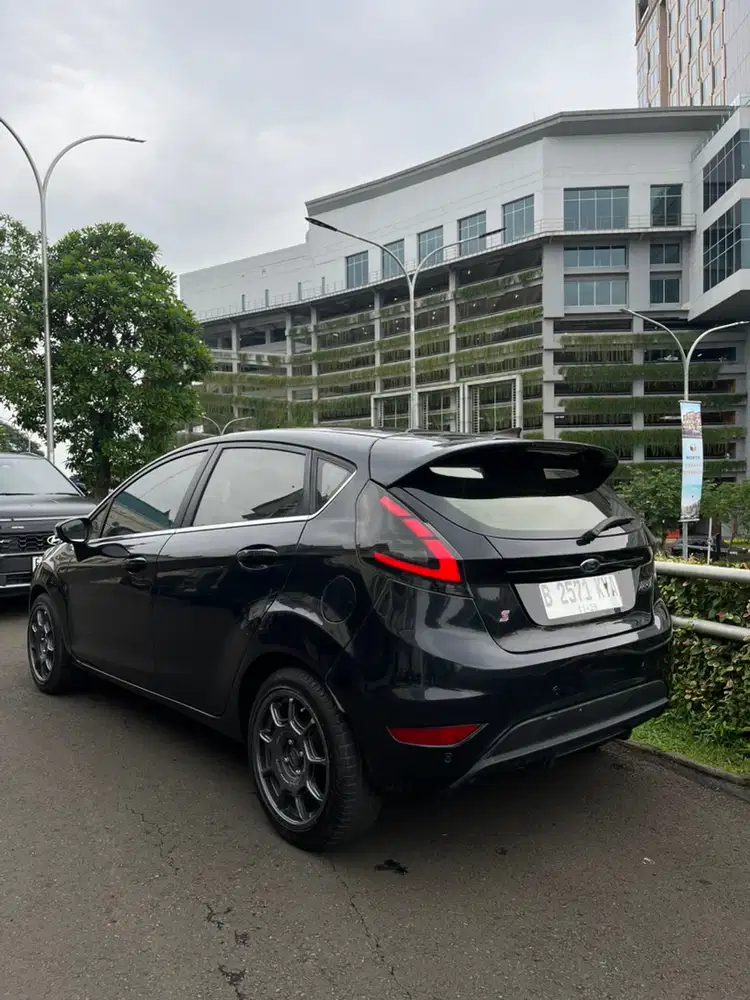 Ford Fiesta 2013 Bensin