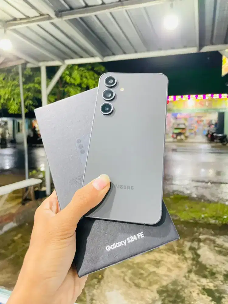 SAMSUNG S24 FE 5G 8/256 LENGKAP MULUS