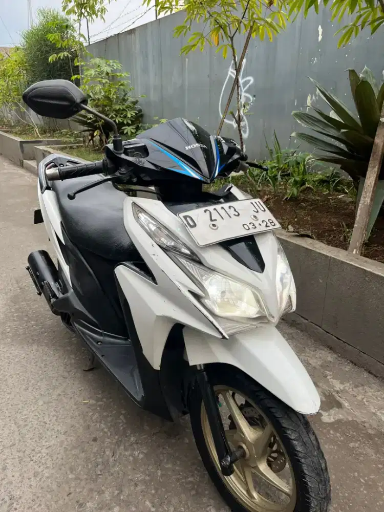 Honda Vario kzr tahun 2013 kumplit isi