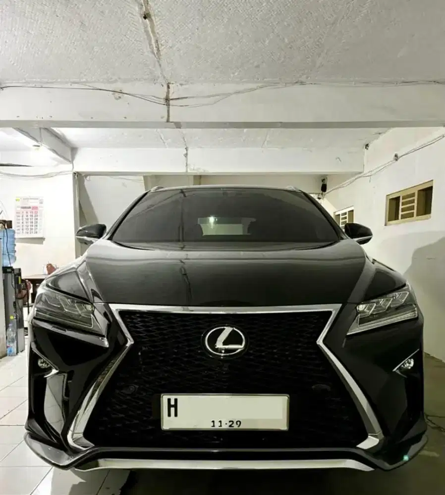 Lexsus rx 300 f spord 2019 km 2rb