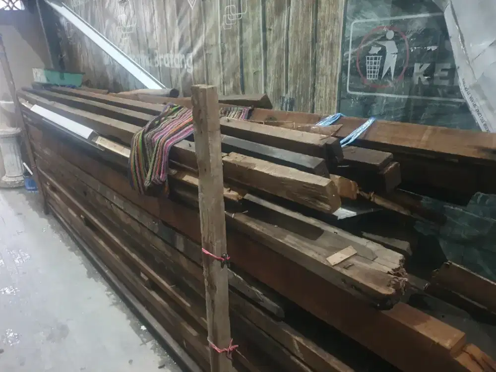 Kayu jati tua dan campuran ,