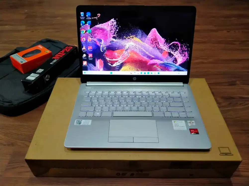 HP 14S - DK1524AU ATHLON SILVER RAM 4GB SSD 512GB