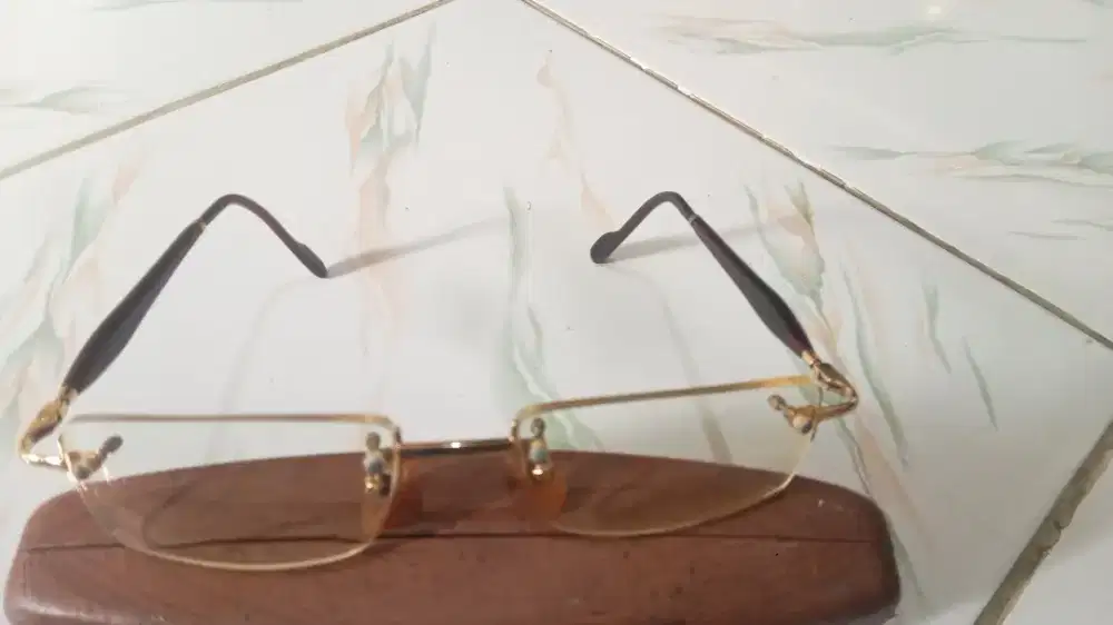 Kacamata cartier jadul vintage