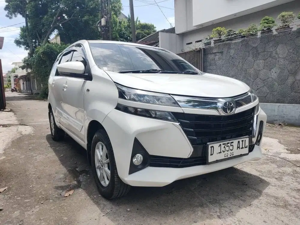 TOYOTA AVANZA G 1.3 MATIC 2020 PUTIH ELEGANT KENDARAAN SEPERTI BARU !!