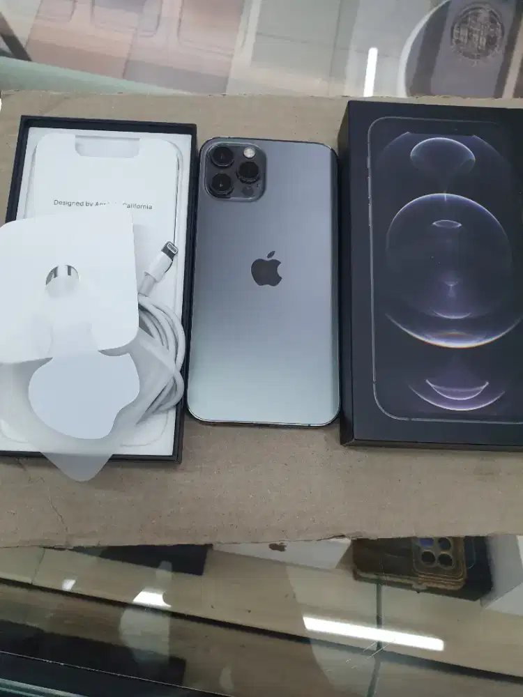 Iphone 12 Pro 256gb bh100% ex resmi ibox fullsheet