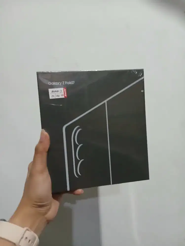 READY STOK SAMSUNG ZFOLD 7 12/512 GARANSI RESMI SAMSUNG S24