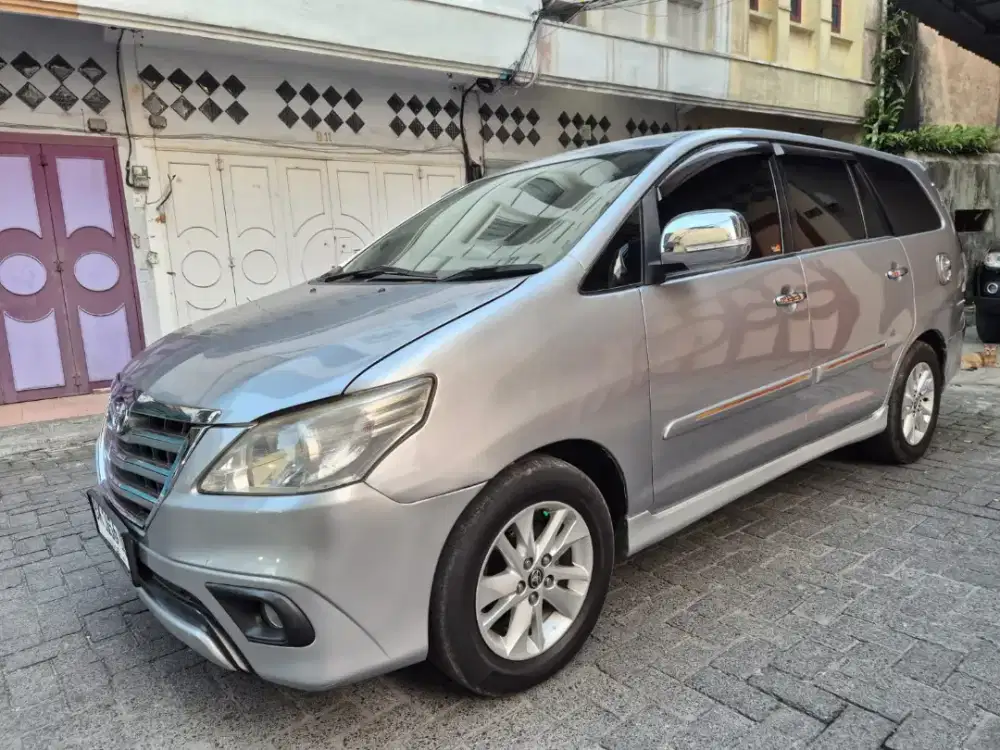 INNOVA BARONG DIESEL E UP G M/T 2015