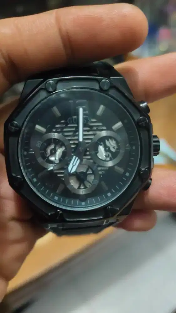 Jam guess jual cepat