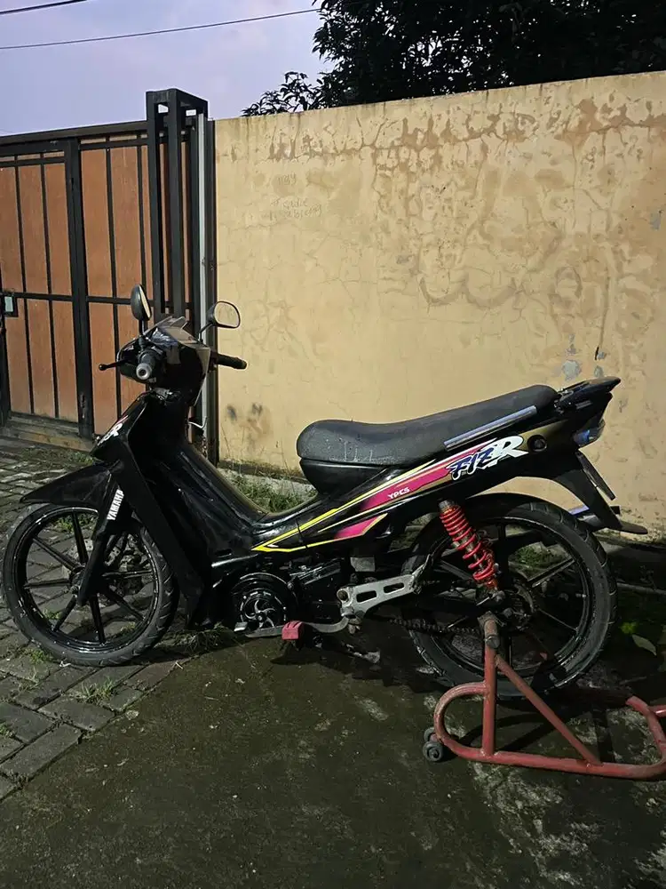 F1ZR 1995 surat lengkap