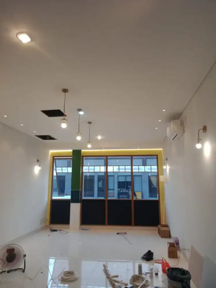 Tukang cat dan renovasi bangunan atap bocor