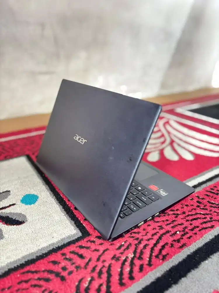 Ready Laptop Acer Aspire3 Ryzen 3-3250U ram 8gb ssd 512gb radeon 2gb