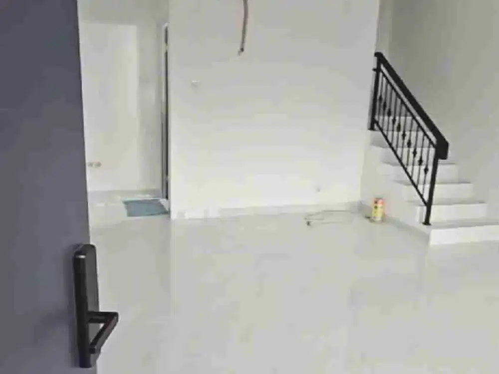 Sewa Rumah 3 lantai di Anwa Residence Puri Meruya Jakarta Barat