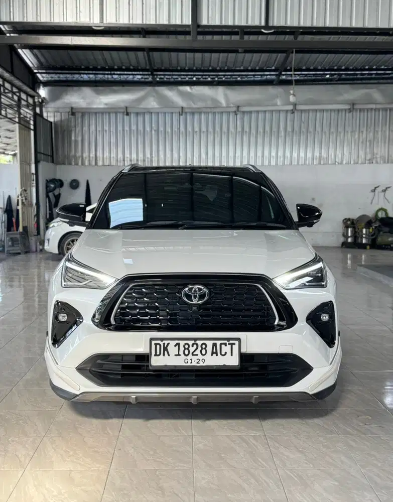 Toyota Yaris 2023 Hybrid