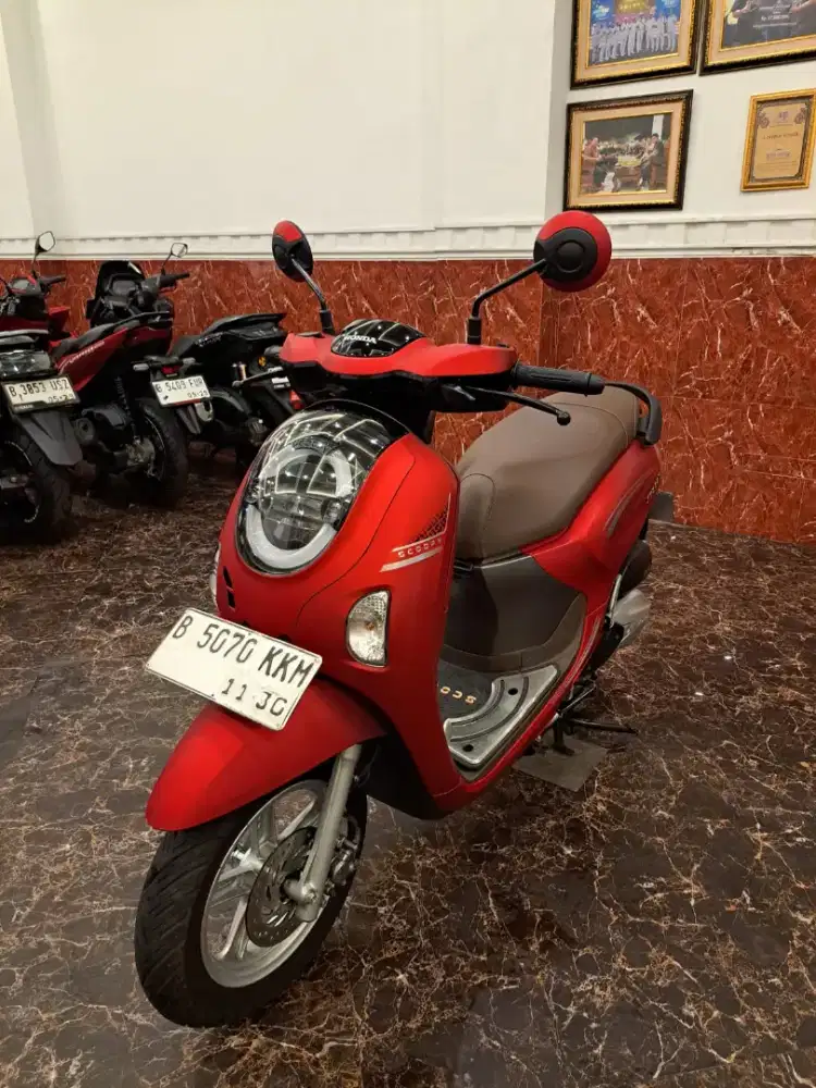 DP 1JUTA SCOOPY STYLISH REMOT 2025 MASIH BARU KM.RENDAH SIAP PAKAI BOS