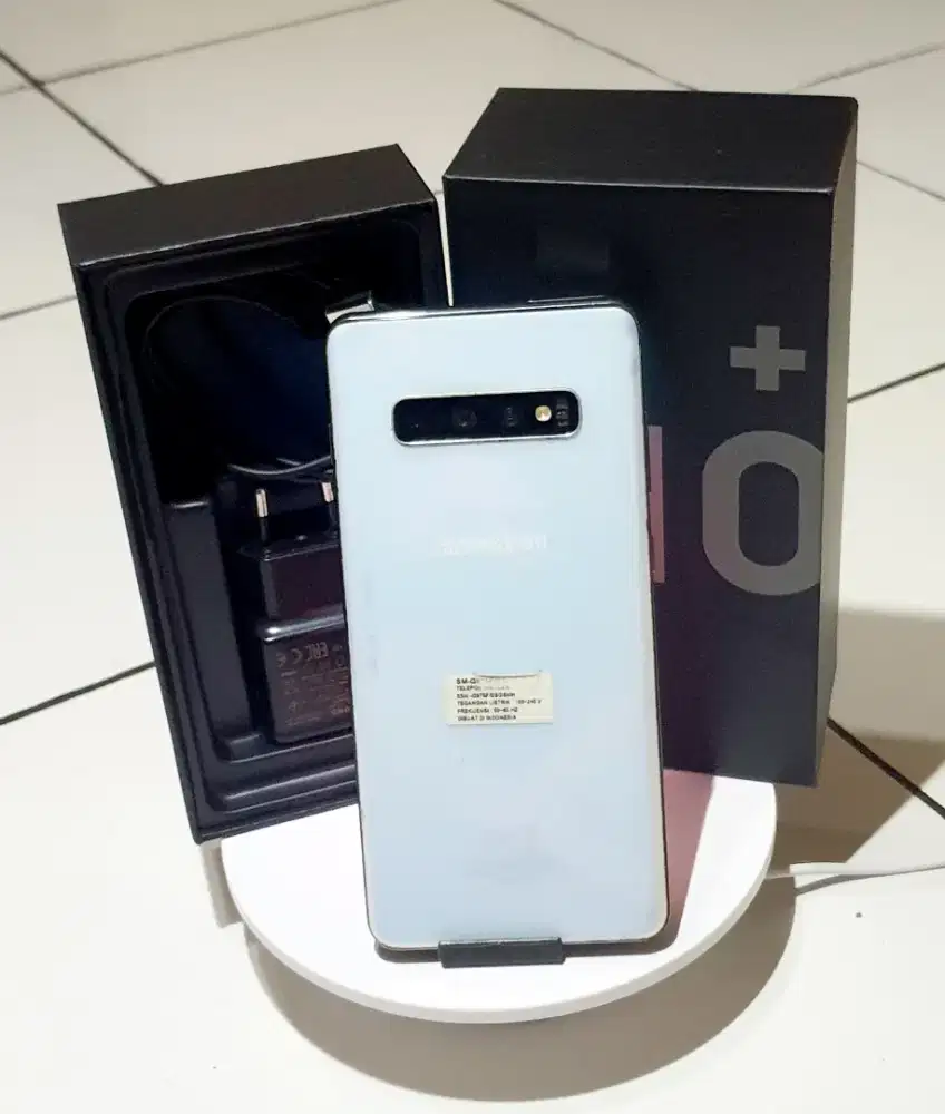 Samsung Galaxy S10 Plus LCD SUDAH GANTIAN (BACA DESKRIPSI)
