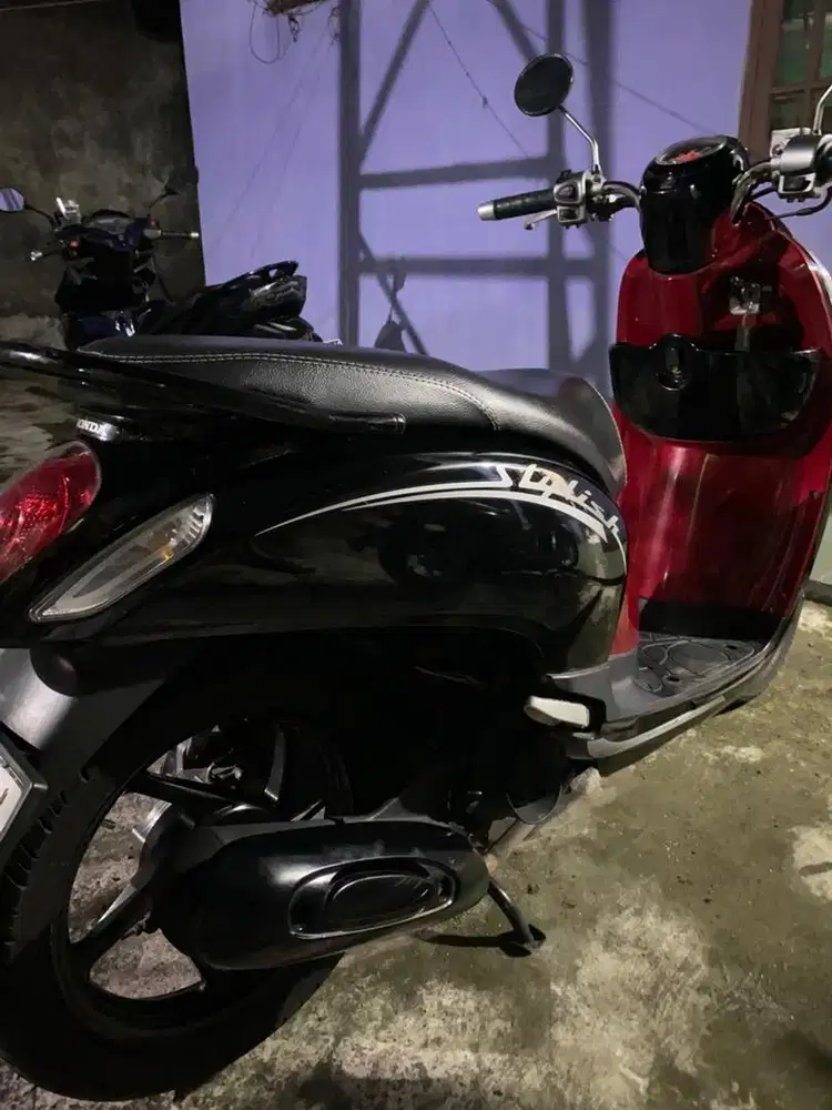 Honda scoopy 2014