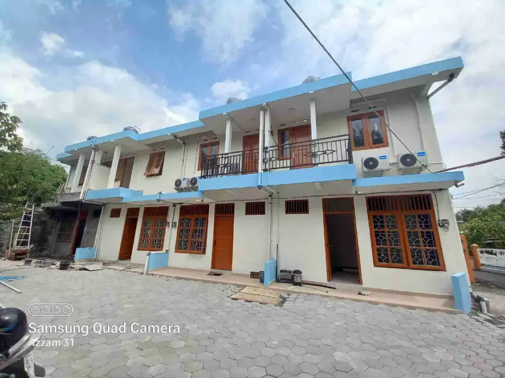 Disewakan rumah baru 2 lantai di utara UGM