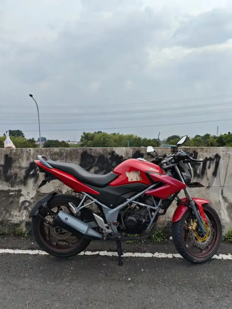 CB 150R 2013 Merah