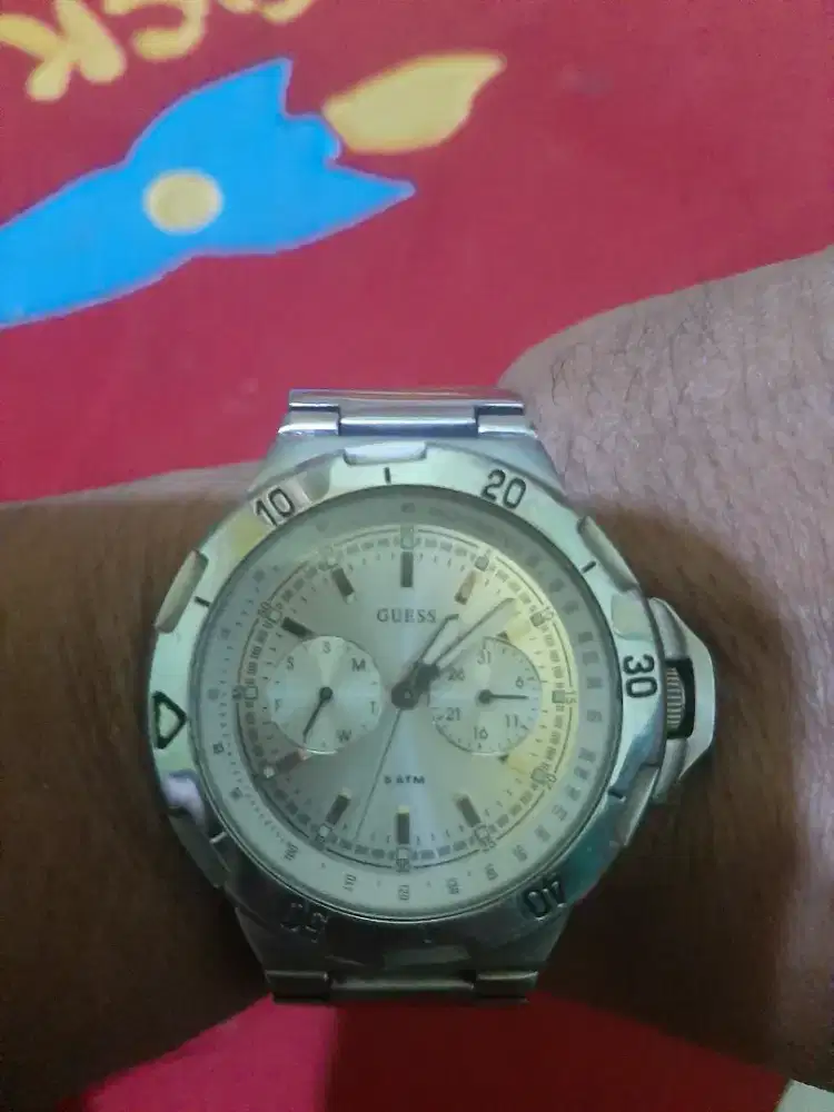 Jam Guess original masih bagus