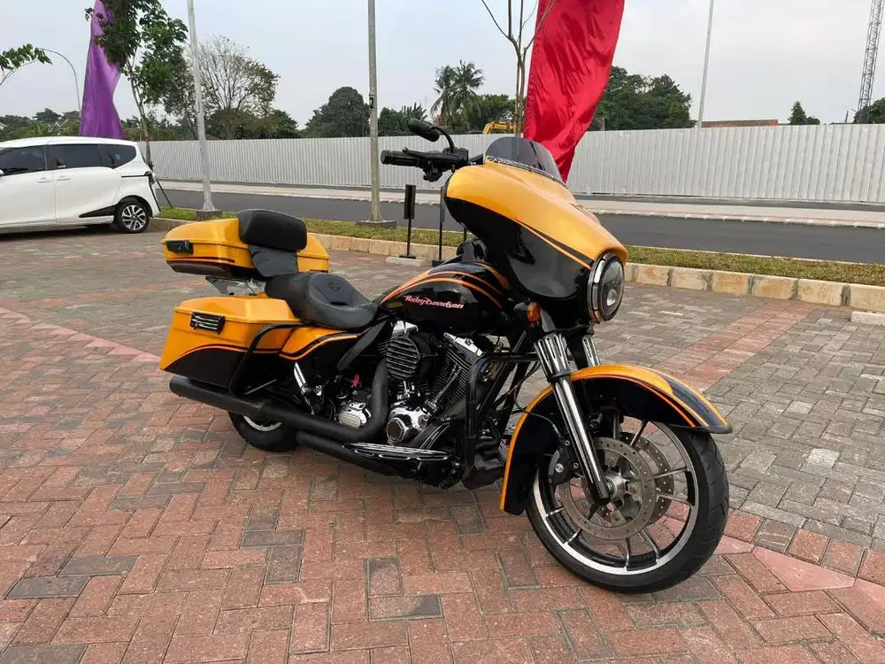 STREETGLIDE 2013 FULL PAPER