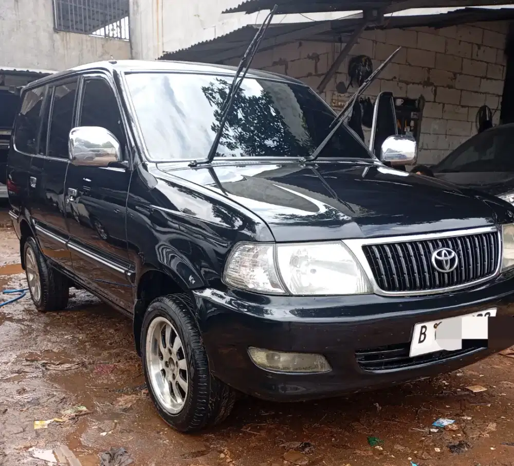 Kijang kapsul lgx Efi 1,8 thn 2002