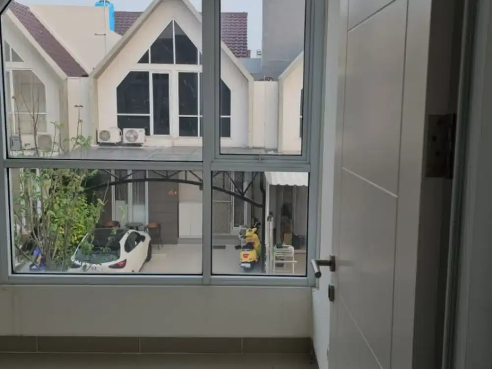 TERMURAH Dijual Rumah Boston Village GADING SERPONG